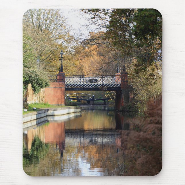 Alfombrilla De Ratón Puente del horno en la primavera Mousepad (Frente)