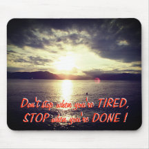 Puesta del sol y cita de motivación