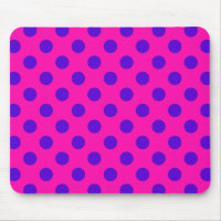 Puntos de polka azul en fuchsia