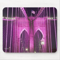 Púrpura del Lit del puente de Brooklyn