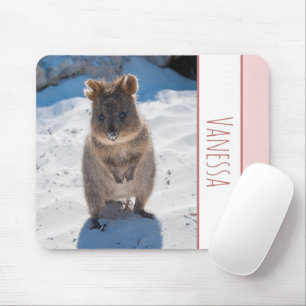 Alfombrilla De Ratón Quokka en la playa, Chicas rosados personalizados