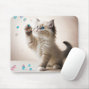 Alfombrilla De Ratón Ragdoll Kitten Jugando Con Burbujas