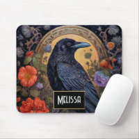 Raven negro con flores de diseño gótico