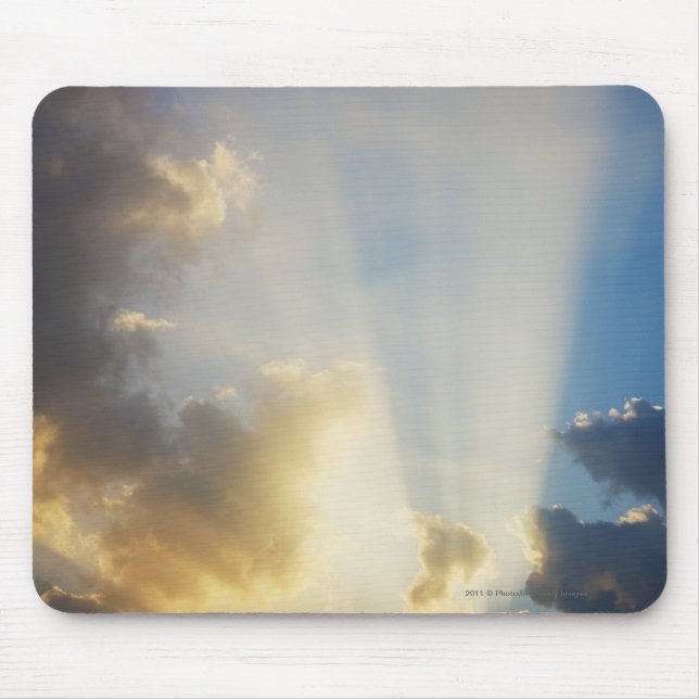 Alfombrilla De Ratón Rayos de la luz que brillan a través de las nubes (Frente)