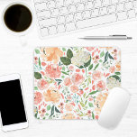 Alfombrilla De Ratón Rubor de primavera y Office floral de color de agu<br><div class="desc">Flor de acuarela fresca con rosas,  peonías e hidrangeas en melocotón,  rosa y verde salvia.</div>