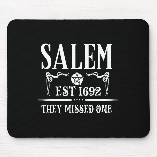 Alfombrilla De Ratón Salem 1692 Perdieron Uno Por Halloween Bruja (Frente)