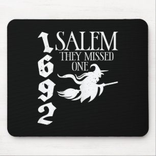 Alfombrilla De Ratón Salem De Brujas Retro 1692 Se Perdieron Un Salón D