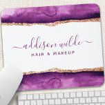 Alfombrilla De Ratón Salón Acuático Morado Y Oro<br><div class="desc">Almohadilla de ratón morado y dorado acuarela. Elegante Purple y Gold estilo de caligrafía con letras geométricas de mano estilo caligrafía guión diseño profesional de negocios. Perfecto para maquilladores,  peluqueros,  cosmetólogos y más!</div>