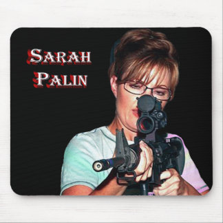 Alfombrilla De Ratón Sarah Palin con el rifle