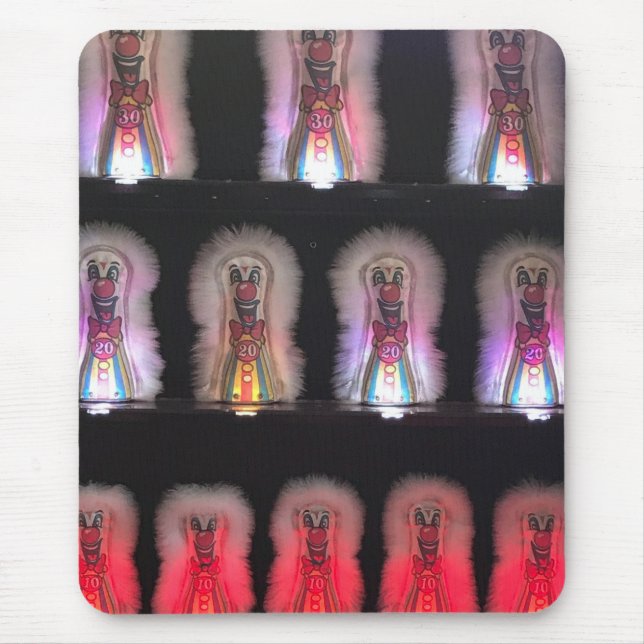 Alfombrilla De Ratón Scary Clowns Boardwalk Arcade Game Photograph (Frente)