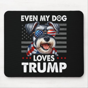 Alfombrilla De Ratón Schnauzer, incluso mi perro ama a Trump gracioso