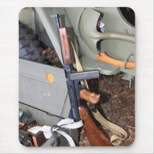 Alfombrilla De Ratón SMG de Thompson en jeep