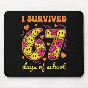 Alfombrilla De Ratón Sobreviví 67 Días De Escuela 100 Días Seis Siete B
