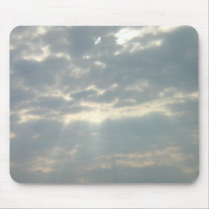 Alfombrilla De Ratón Sun que brilla a través de las nubes Mousepad