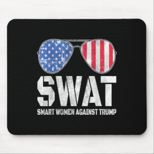 Alfombrilla De Ratón Swat Smart Women contra Trump Funny Anti-Trump 2