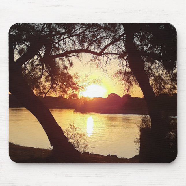 Alfombrilla De Ratón Tapis De Souris Lever de soleil sur La Grande Mott (Frente)