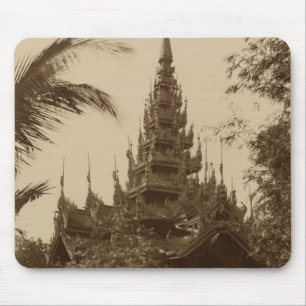 Alfombrilla De Ratón Templo en Mandalay, Birmania, fin del siglo XIX