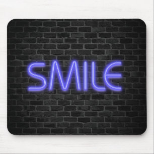 Alfombrilla De Ratón Texto SMILE en luces de neón en ladrillo
