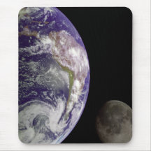 Tierra y luna Mousepad