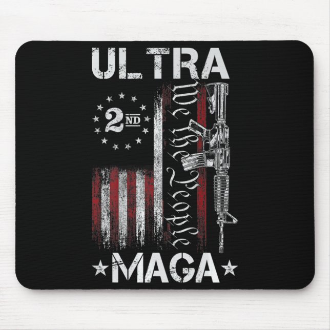 Alfombrilla De Ratón Ultra MAGA Gun AR- Cita Bandera Patriótica Estadou (Frente)