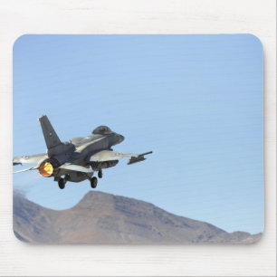Alfombrilla De Ratón Un F-16E de los United Arab Emirates
