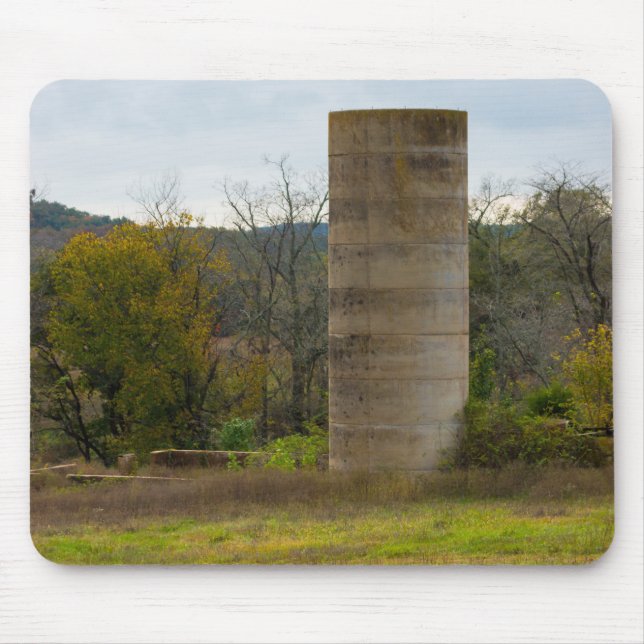 Alfombrilla De Ratón Un viejo silo de granja (Frente)