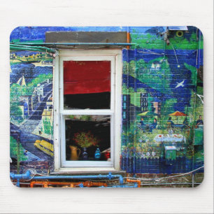 Alfombrilla De Ratón Ventana En Un Mural