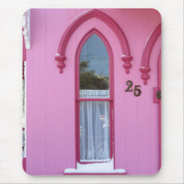 Alfombrilla De Ratón Ventana gótica y nieve - Viñedo de Martha