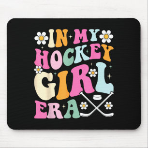 Alfombrilla De Ratón Vibraciones de chica de hockey Día de juego vintag