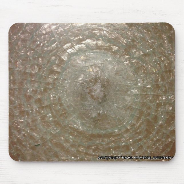 Alfombrilla De Ratón Vidrio destrozado en una (Frente)