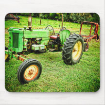 Viejo mousepad verde del tractor
