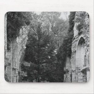 Alfombrilla De Ratón Vista de la iglesia, c.1052-67