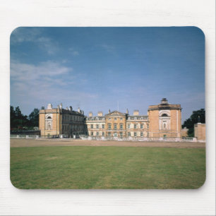 Alfombrilla De Ratón Vista del frente del oeste, reconstruida 1746-61