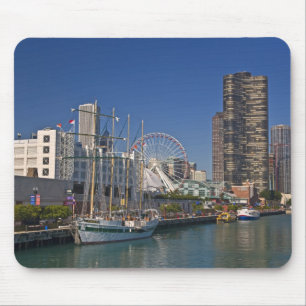 Alfombrilla De Ratón Vista del muelle naval 2 de Chicago