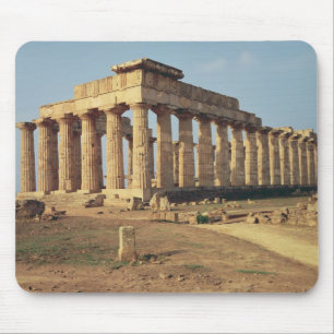 Alfombrilla De Ratón Vista del templo E, c.490-480 A.C.