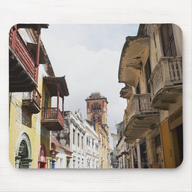 Alfombrilla De Ratón Vista panorámica de los apartamentos a lo largo de (Frente)