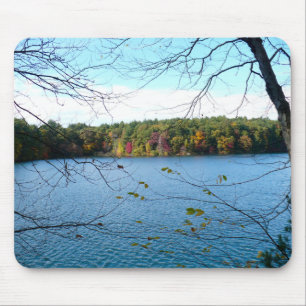 Alfombrilla De Ratón Walden Pond en otoño