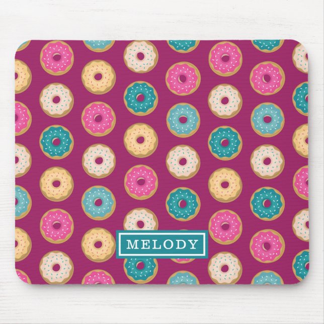 Alfombrilla De Ratón Whimsical Doughnut Pattern on Purple (Frente)
