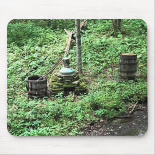 Alfombrilla De Ratón Whiskey aún en Mabry Mill, VA