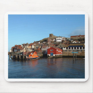 Alfombrilla De Ratón Whitby con la casa vieja del bote salvavidas