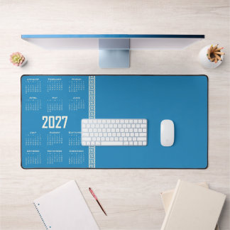 Alfrombrillas De Escritorio 2027 Calendar, Greek Fret, Cosmic Latte on Blue