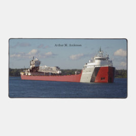 Alfrombrillas De Escritorio Arthur M. Anderson desk mat