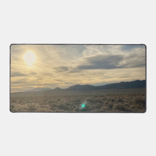 Alfrombrillas De Escritorio Atardecer en el Desierto de Nevada – Cielo Dorado
