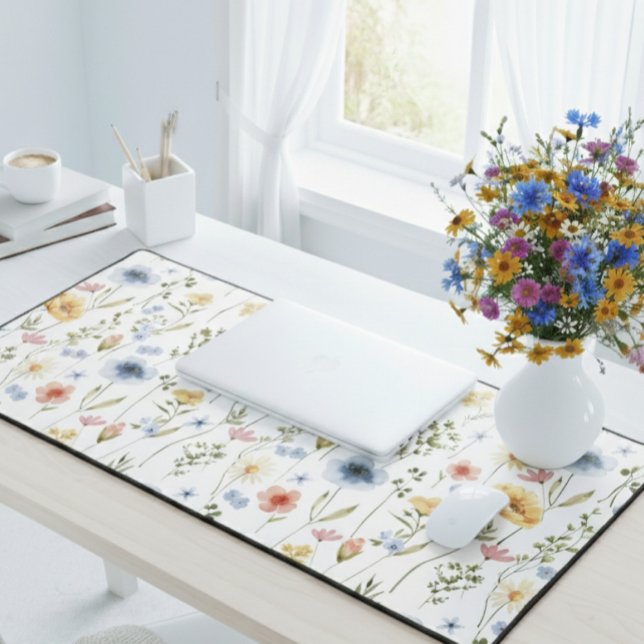 Alfrombrillas De Escritorio Blue Yellow Pink Floral Wildflower Desk Mat (Subido por el creador)