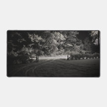 Bosque nevado por la noche