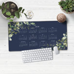 Alfrombrillas De Escritorio Calendario de vegetación azul de la marina de 2025<br><div class="desc">🌟 Esto es para 2025 🌟 2025 Motocicleta de ratón Mat Escritorio de calendario de vegetación azul de la Marina. Esta versión está en azul marino de moda, pero los colores se pueden personalizar fácilmente. Póngase en contacto con nosotros en cedarandstring@gmail.com si necesita ayuda con el diseño o productos de...</div>