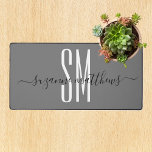 Alfrombrillas De Escritorio Caligrafía de Iniciales de Monograma Minimalista<br><div class="desc">Este diseño fue creado a través del arte digital y puede ser personalizado en el área que proporciona cambiando la foto y/o el texto. O puede personalizarse eligiendo la opción de hacer clic en el personalizar y borrar o cambiar el color del fondo, agregar texto, cambiar el color o estilo...</div>