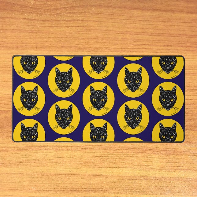 Alfrombrillas De Escritorio Cara de Gato Negro (Black Cat Face Desk Mat on Desk)