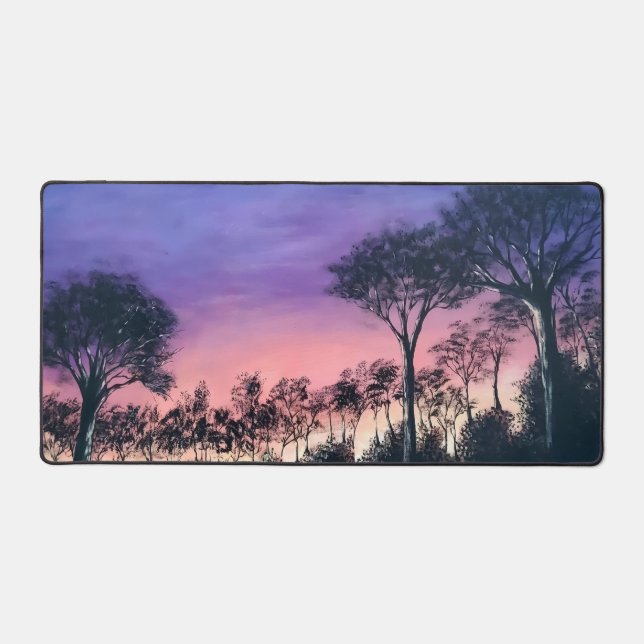 Alfrombrillas De Escritorio Computer desk keyboard matt with trees at sunset (Anverso)