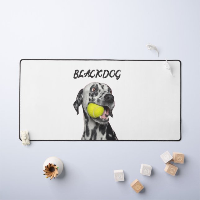 Alfrombrillas De Escritorio Custom Black & White Dog Throw pillow  (Mesa para niños)